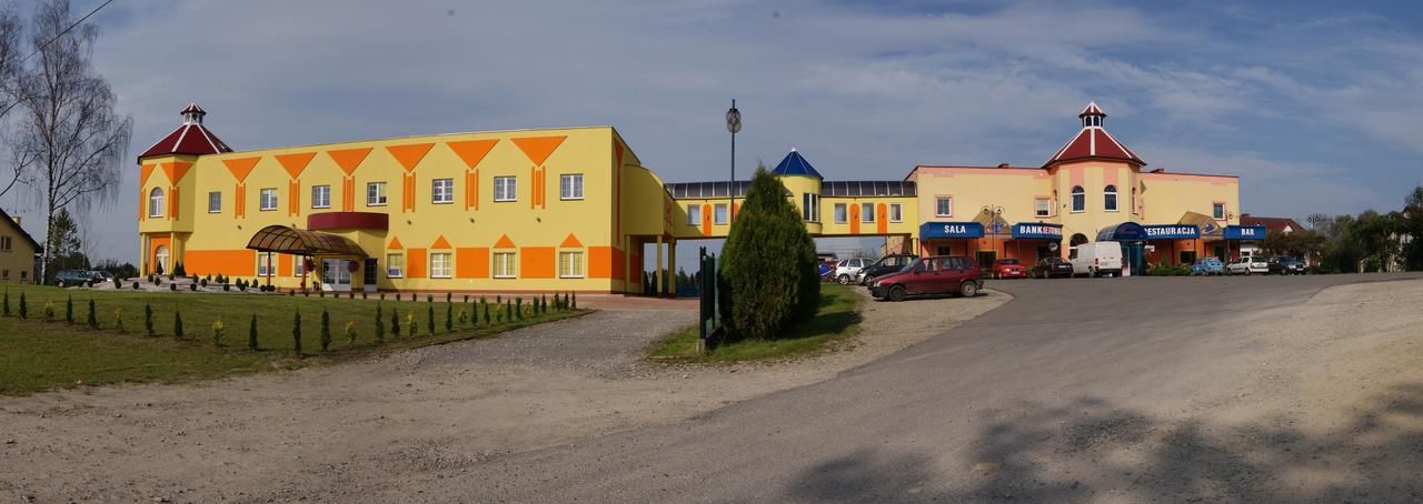 Отель Hotel Restauracja Venus Moderówka-36